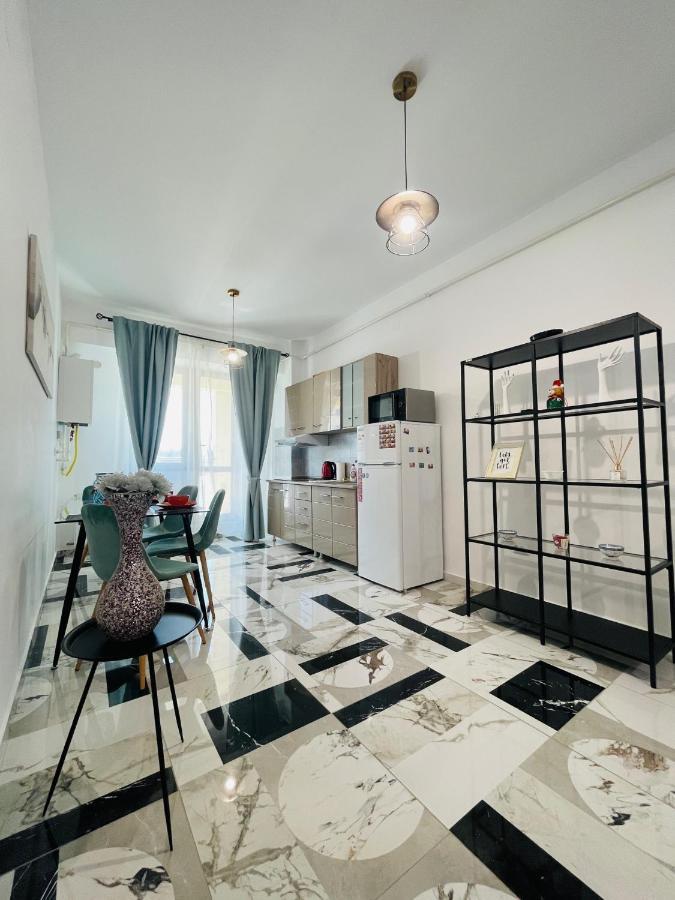 Family Apartment Near Palas Mall Ясси Екстер'єр фото